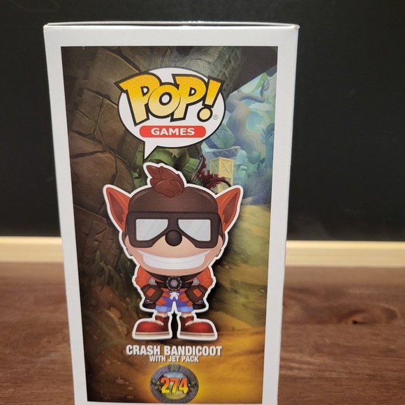 Crash Bandicoot with Jet Pack Toys R Us Exclusive Funko Pop - Picture 4 of 10